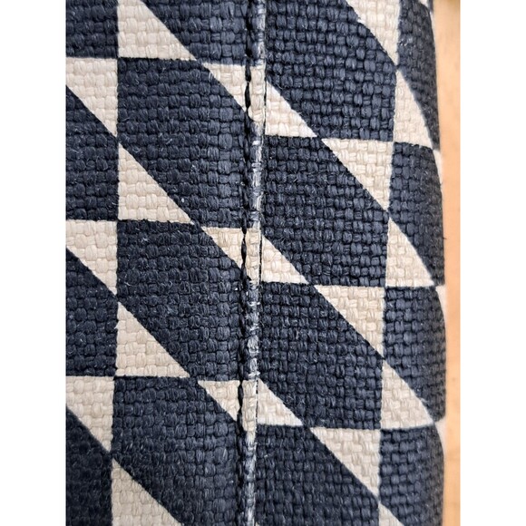 Spartina 449 Daufuskie Island Black & White Geometric Pattern Small Crossbody - Picture 8 of 16